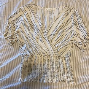 V neck, tight on the stomach top!